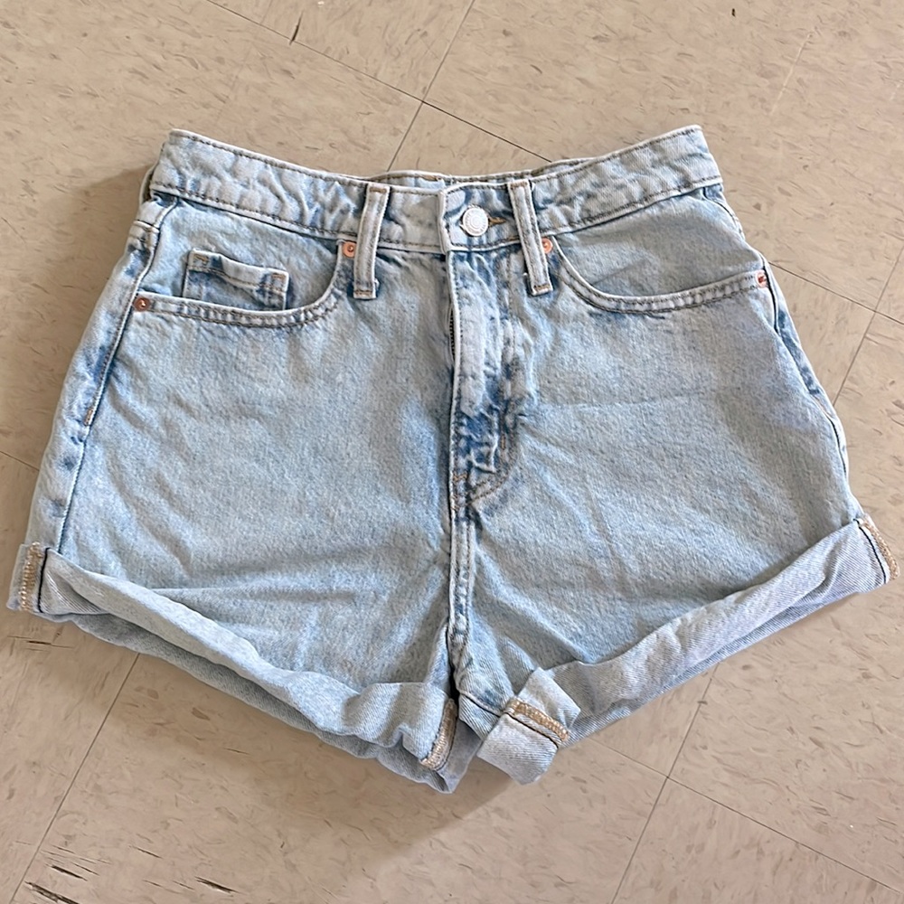 Wild fable shorts size 0/25
